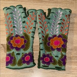 Embroidered Floral Fingerless Gloves - Green with Purple and Orange Accents